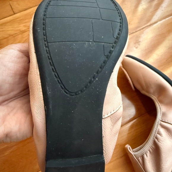 Used Tory Burch Blush Leather Flats - Picture 4 of 5